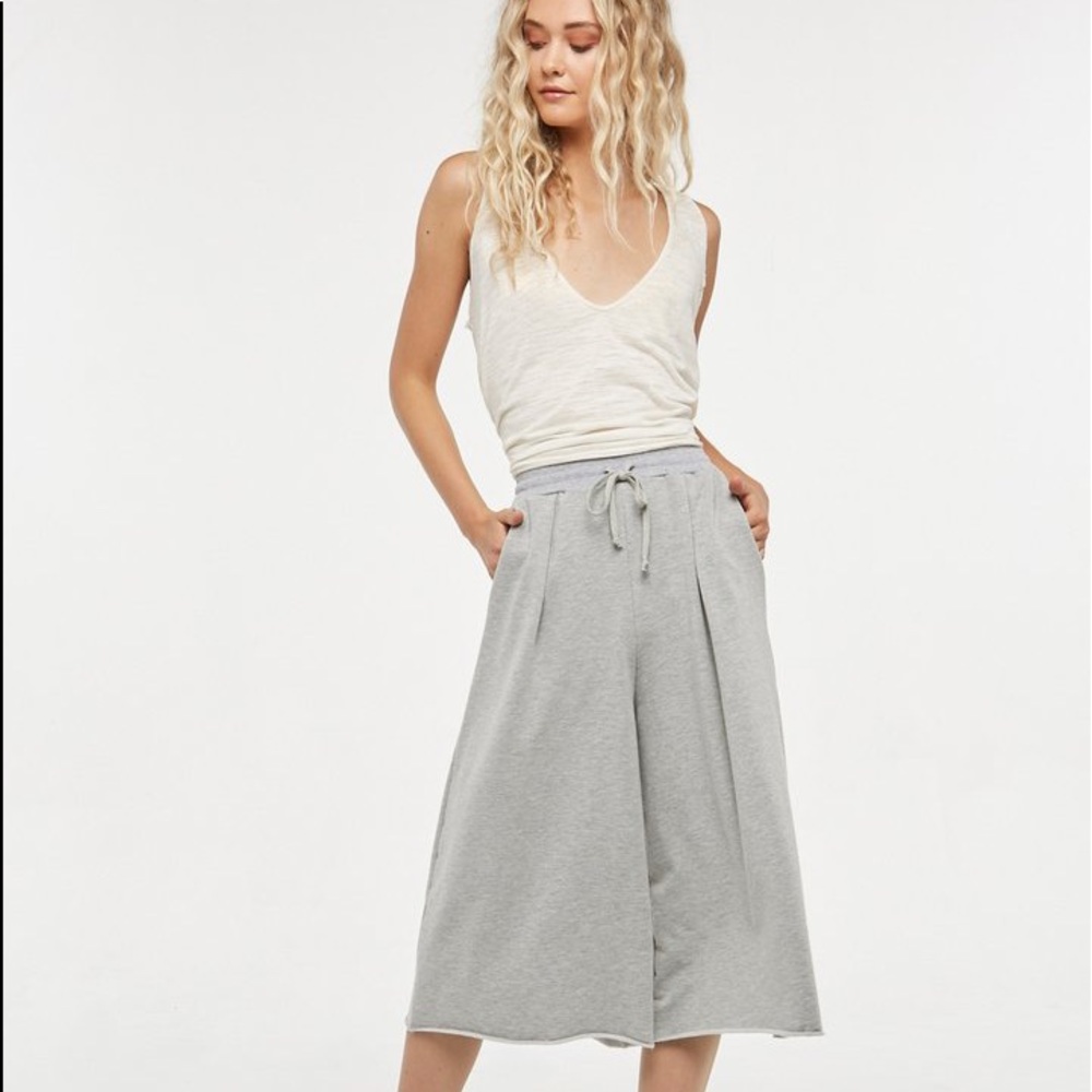 NWT Project Social T Wide Leg Capri/ short pants